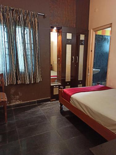 Le Grace Apollo,,3 star