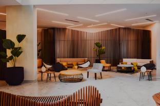 city gate hotel