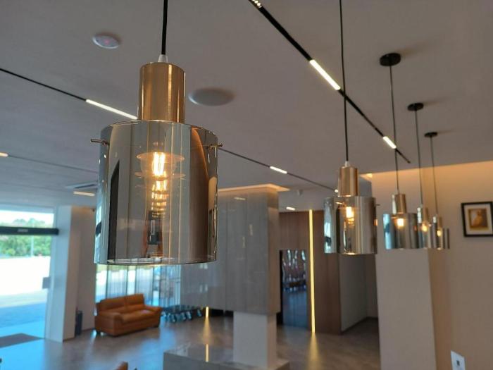 j hotel