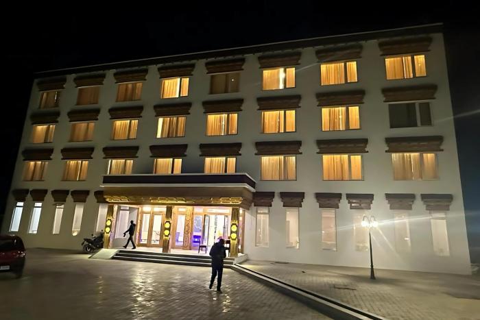 hotel dekiling ladakh