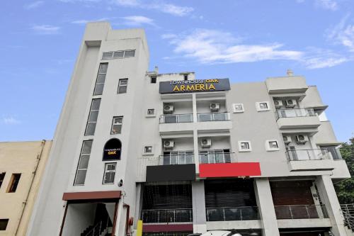 Townhouse Oak Armeria,,4 star