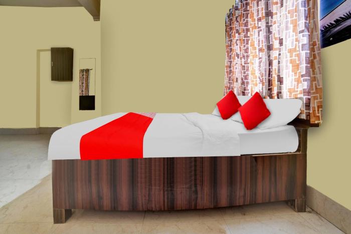 super hotel o prakash inn