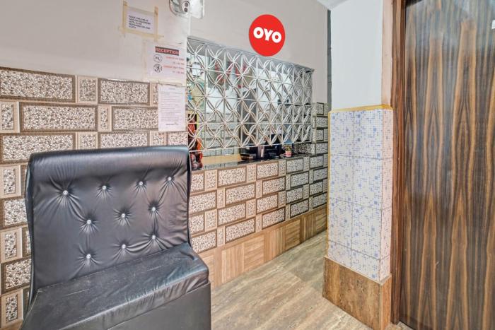 super hotel o prakash inn