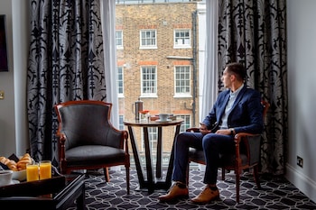 the rathbone hotel fitzrovia