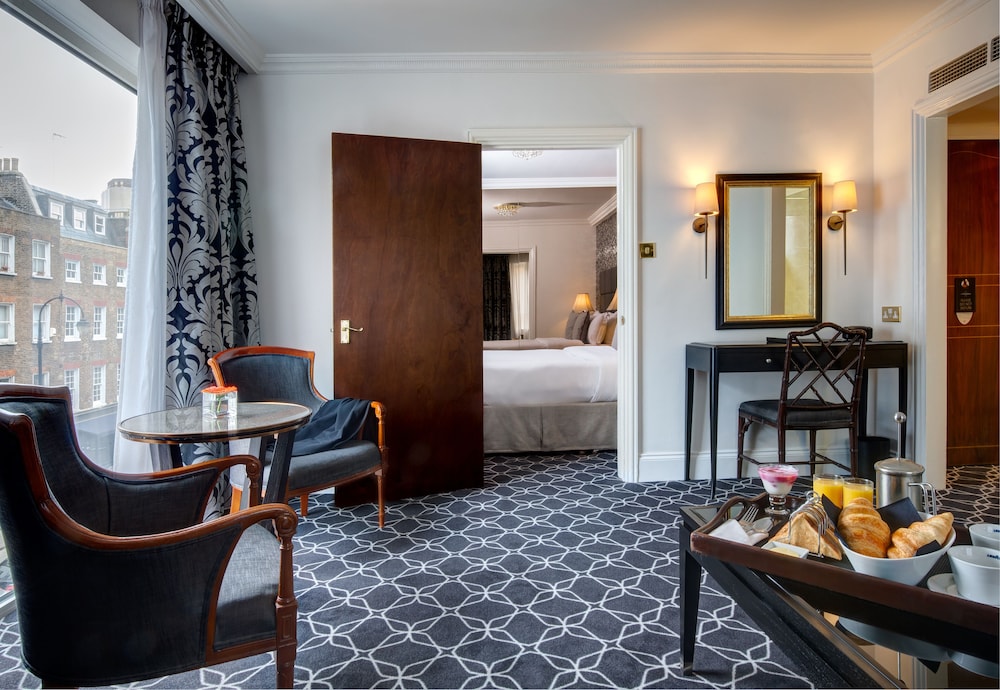 the rathbone hotel fitzrovia