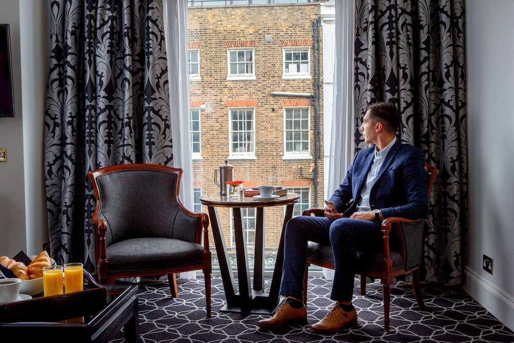 the rathbone hotel fitzrovia