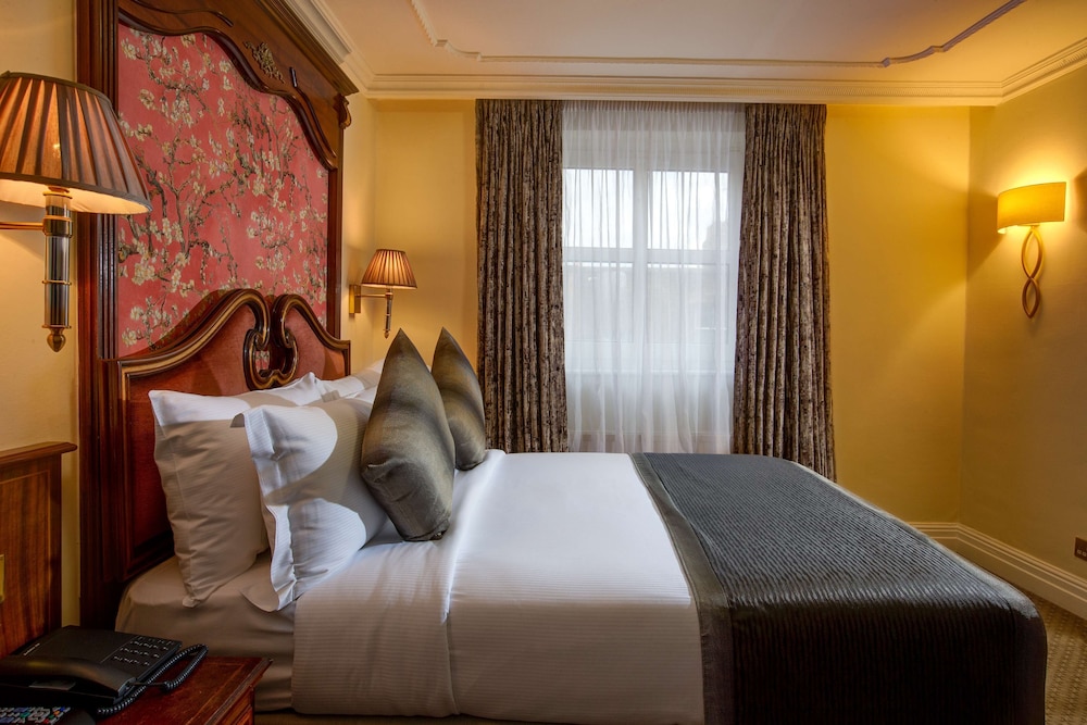 the rathbone hotel fitzrovia