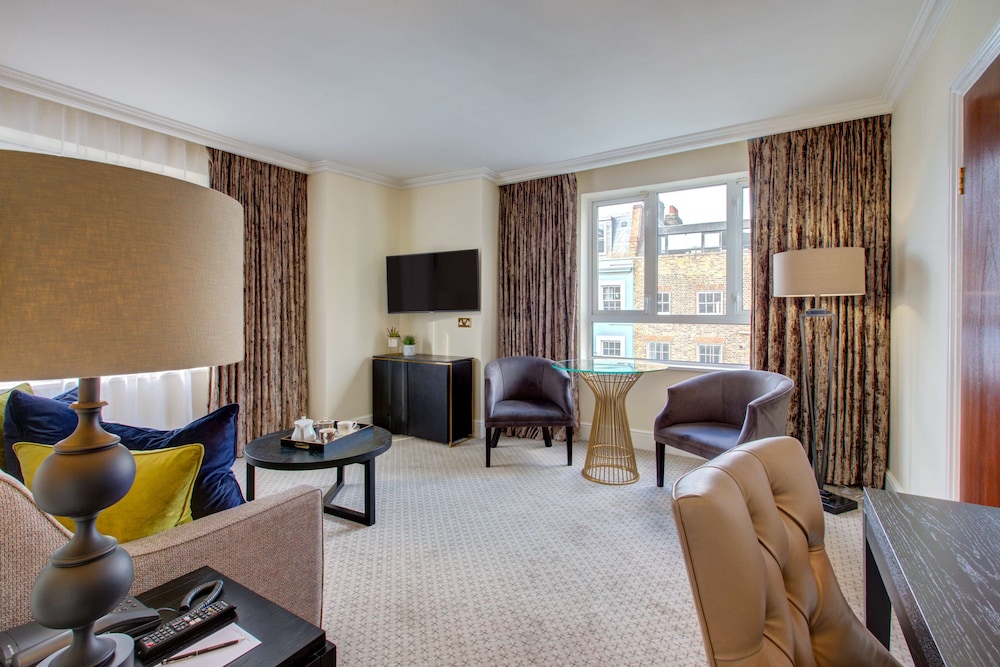 the rathbone hotel fitzrovia