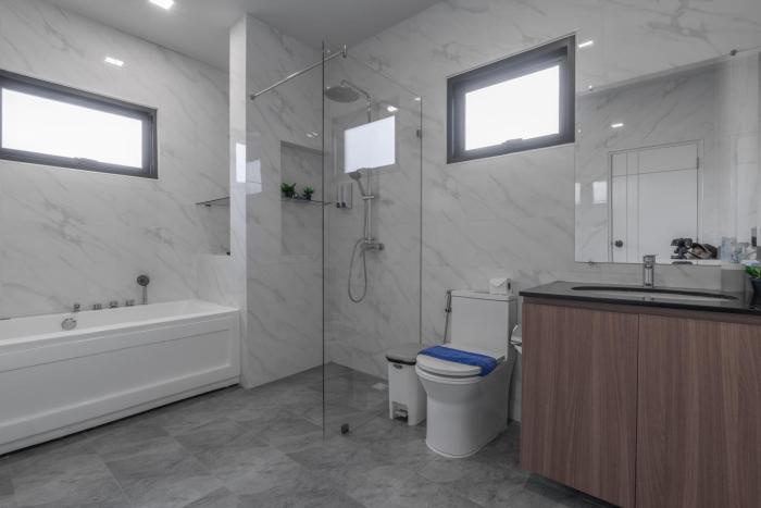 southern peak pool villa huayyai pattaya