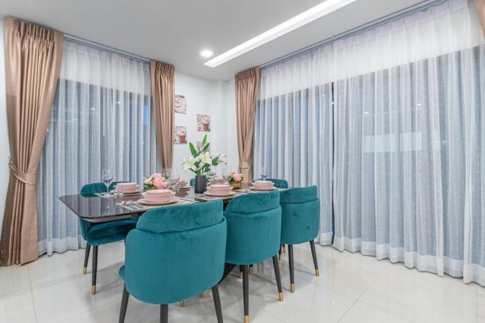southern peak pool villa huayyai pattaya
