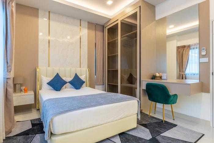southern peak pool villa huayyai pattaya