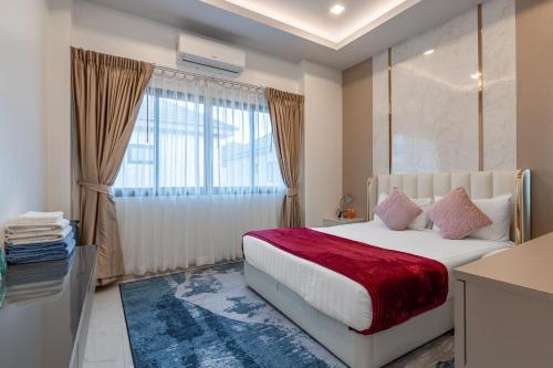 southern peak pool villa huayyai pattaya