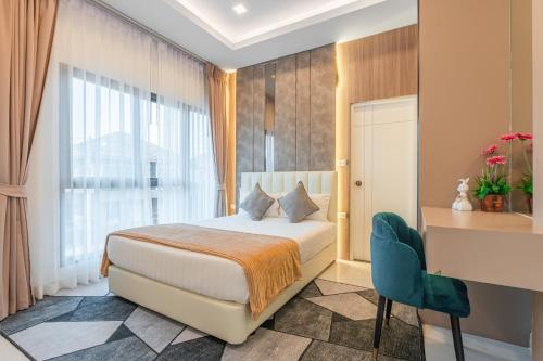 southern peak pool villa huayyai pattaya