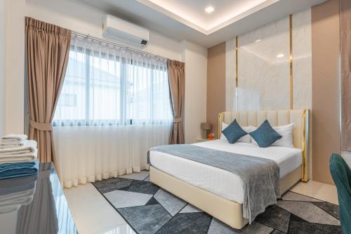 southern peak pool villa huayyai pattaya