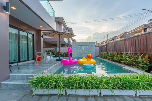 southern peak pool villa huayyai pattaya