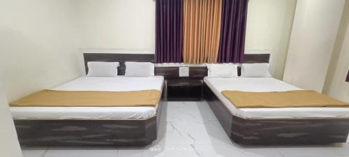 hotel sai viraj palace