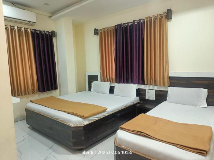 hotel sai viraj palace