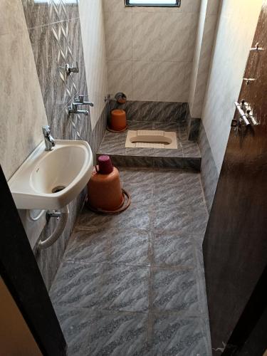 hotel sai viraj palace