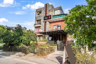 hotel o noida stay