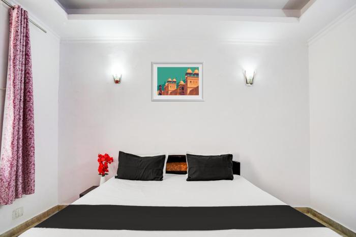 hotel o noida stay