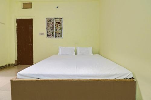 spot on 81062 moonlight hotel