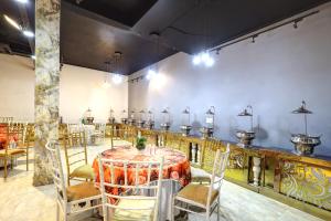 Hotel Wedlock,,3 star