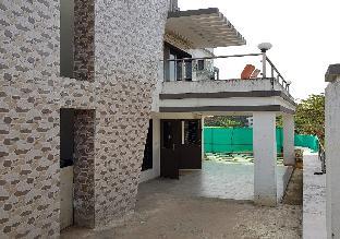 narayan villa
