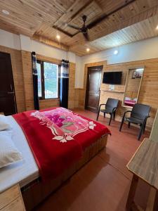 sunset lagoon dalhousie