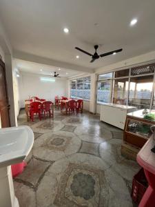 sunset lagoon dalhousie