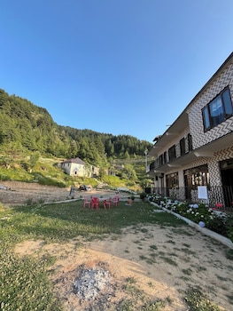 sunset lagoon dalhousie