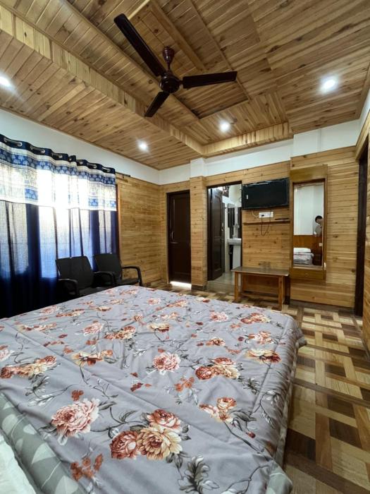 sunset lagoon dalhousie