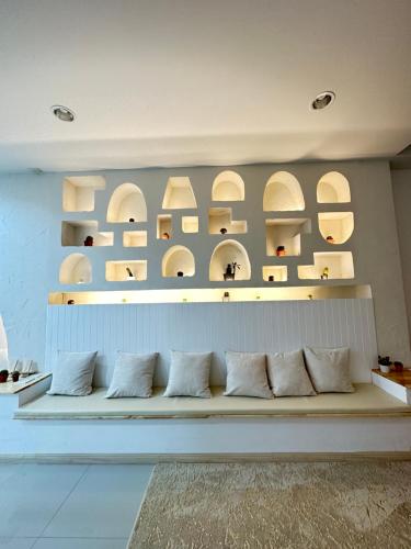 minimal hotels