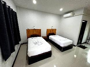 kk huen khamkaew resort and kk house cafe nan