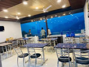 hotel rajshree palace guptakashi