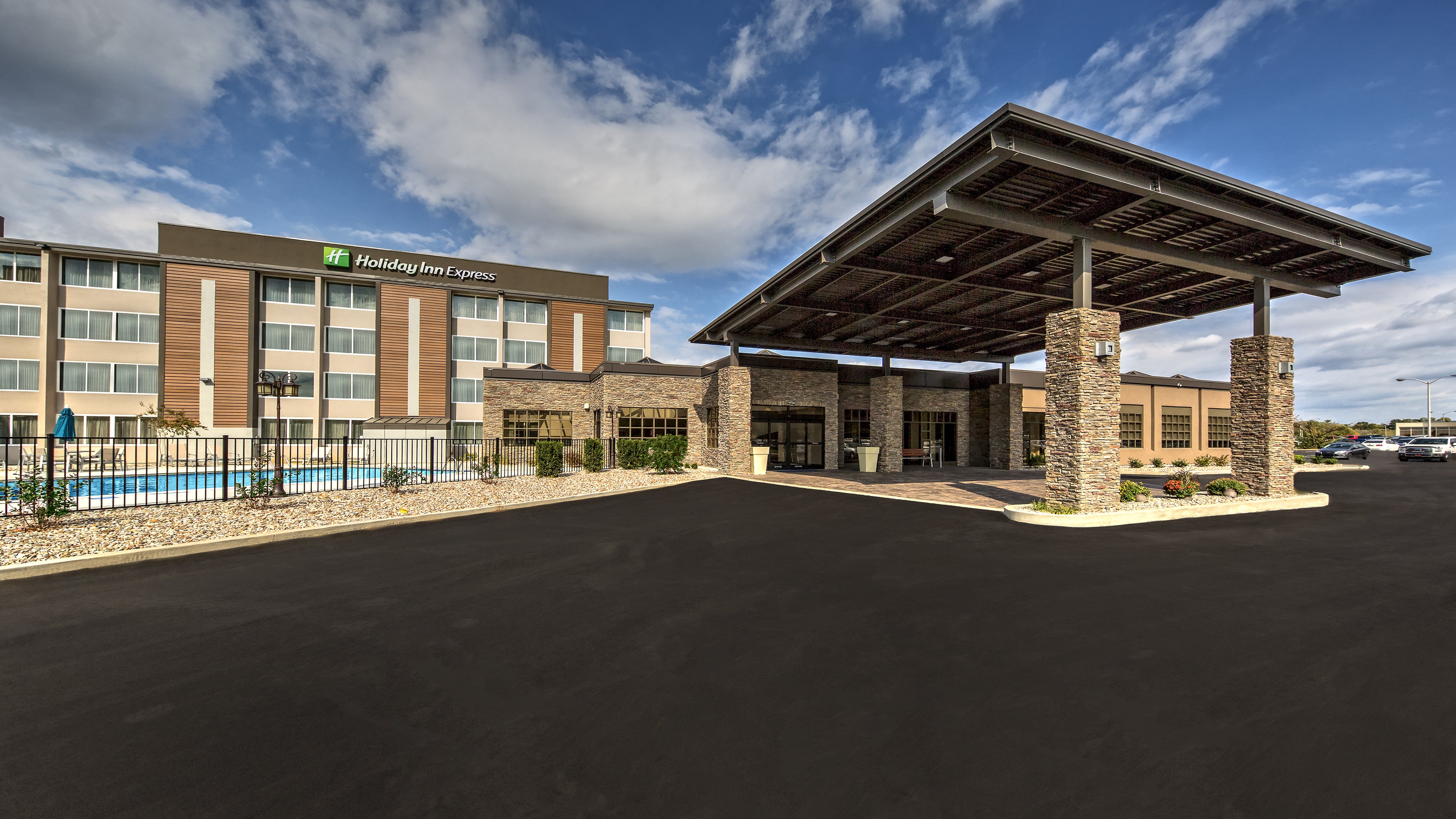 holiday inn express louisville airport expo center by ihg