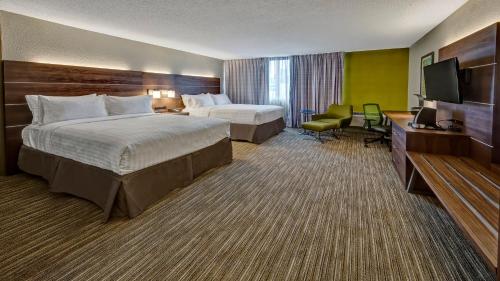 holiday inn express louisville airport expo center by ihg