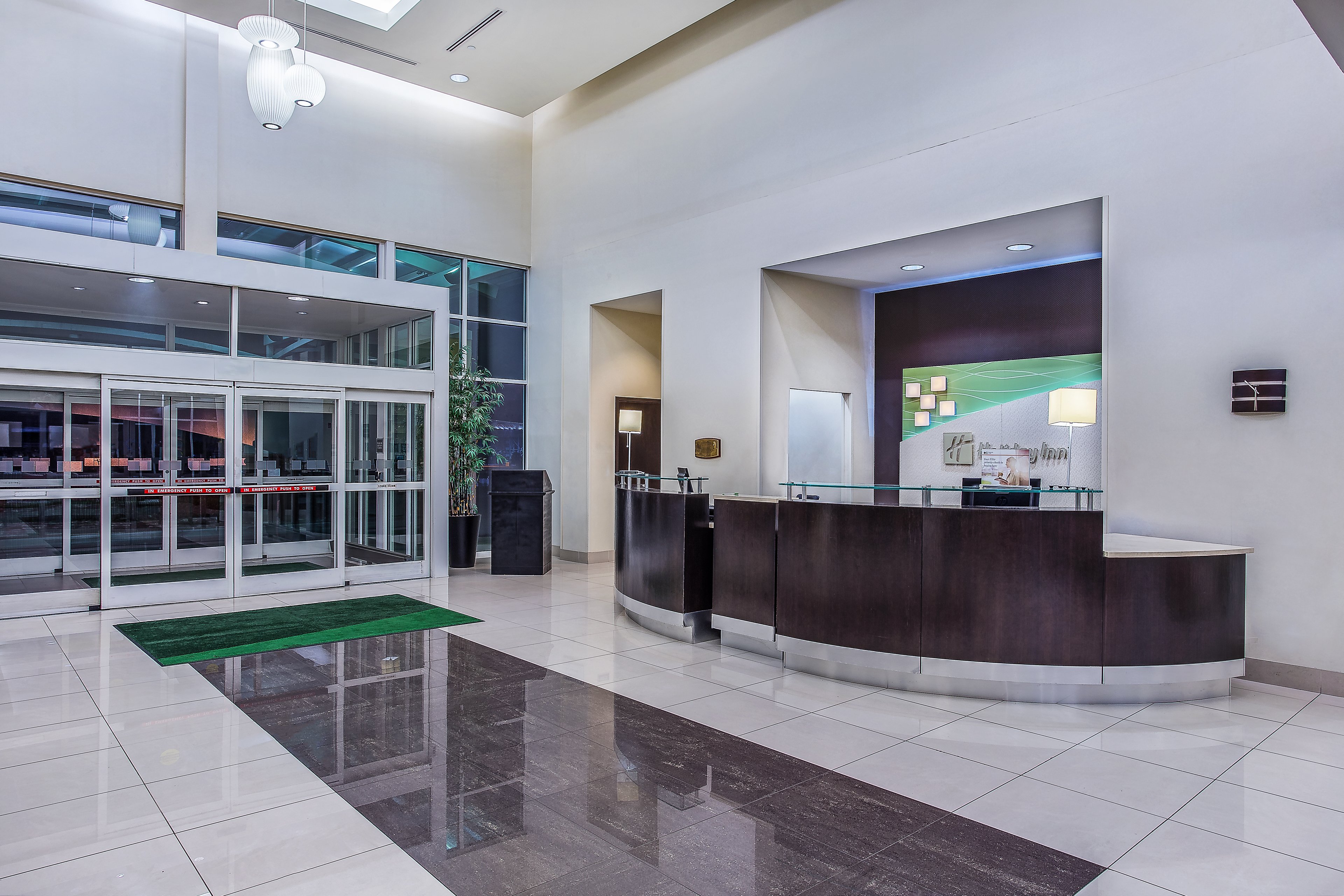 holiday inn louisville airport fair expo by ihg