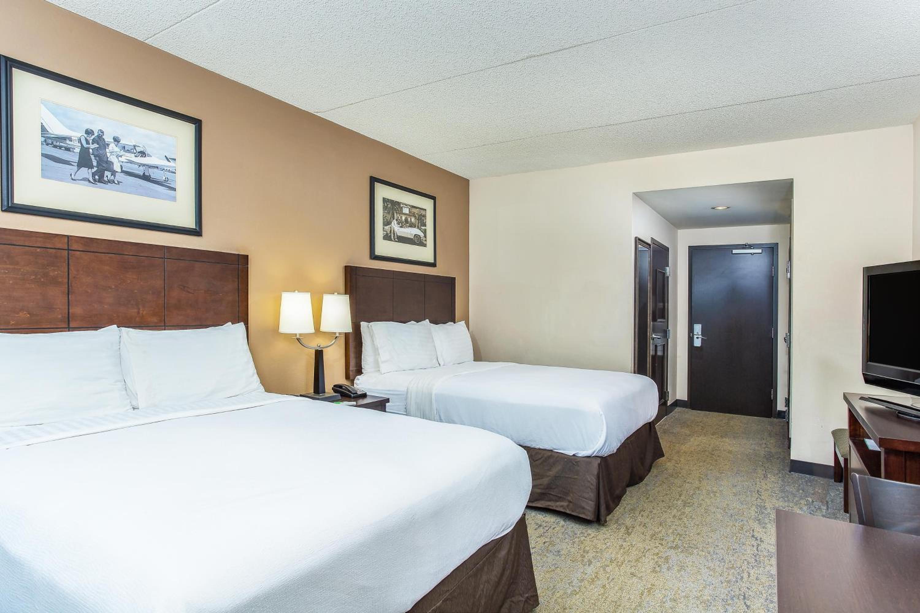 holiday inn louisville airport fair expo by ihg