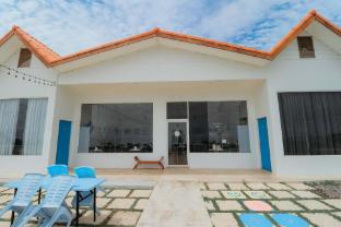 coastal bay dungun staycation