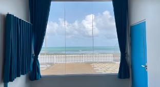 coastal bay dungun staycation