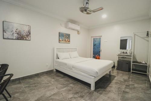 coastal bay dungun staycation