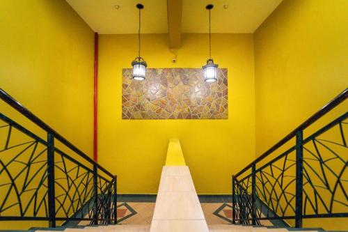 the colony by cactus hotel dedap