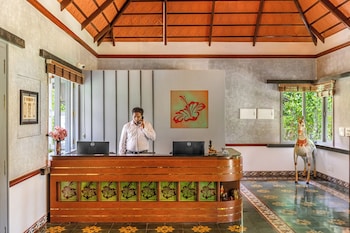 sterling hibis vellore