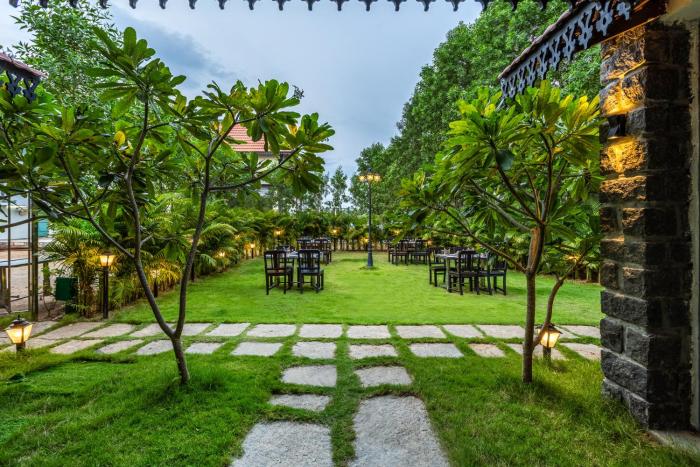 sterling hibis vellore