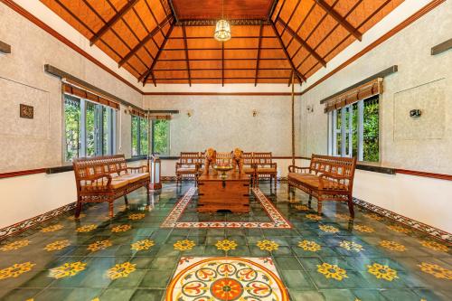 sterling hibis vellore