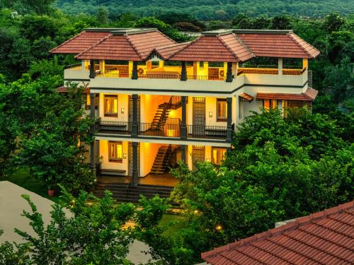 sterling hibis vellore