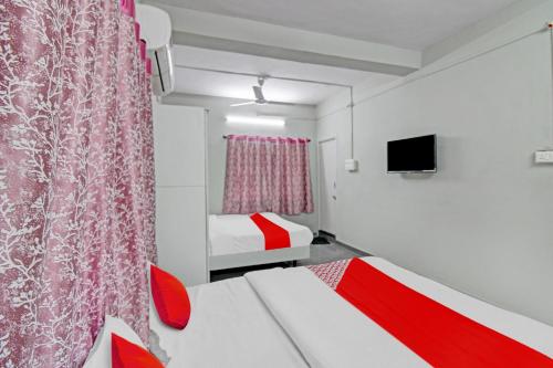 Super Hotel O Moonlight Inn,,3 star