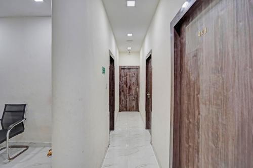 collection o dalhousie square kolkata formerly g n palace