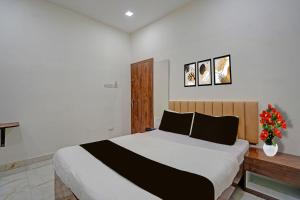 collection o dalhousie square kolkata formerly g n palace