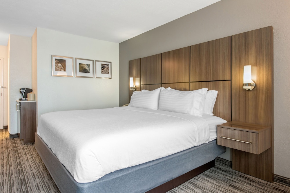 holiday inn melbourne viera conference ctr by ihg